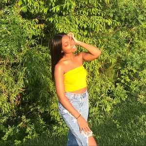 Meet your Posher, Nia